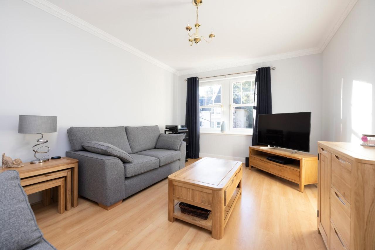 Joivy Modern Flat With Free Parking Apartment เอดินบะระ ภายนอก รูปภาพ